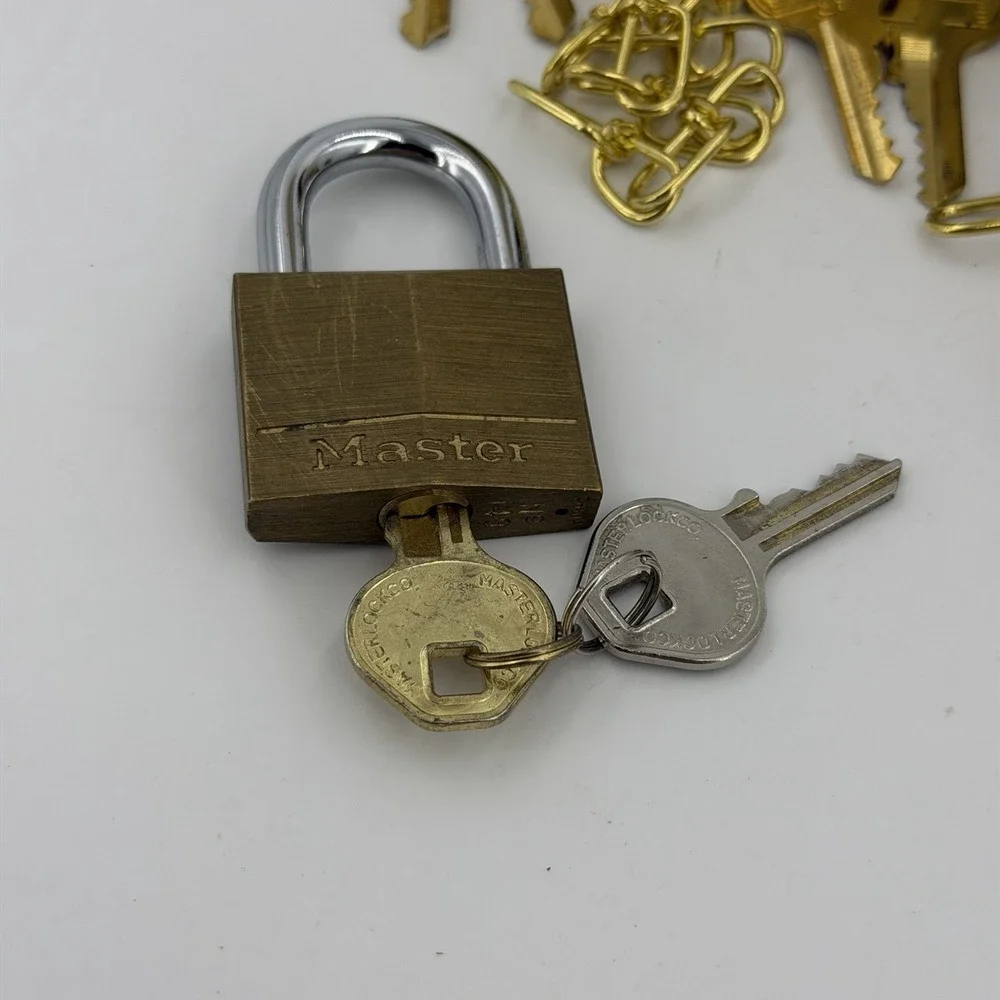 Master Lock Gold Commercial Model Military Safety Padlock w/ 2 Keys Lot Of 5